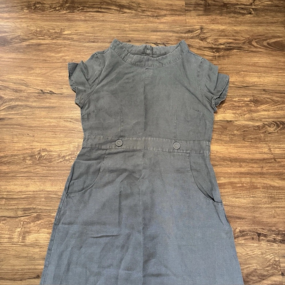 Elegant Gray Mini Dress with Lace Trim and Flared Hem